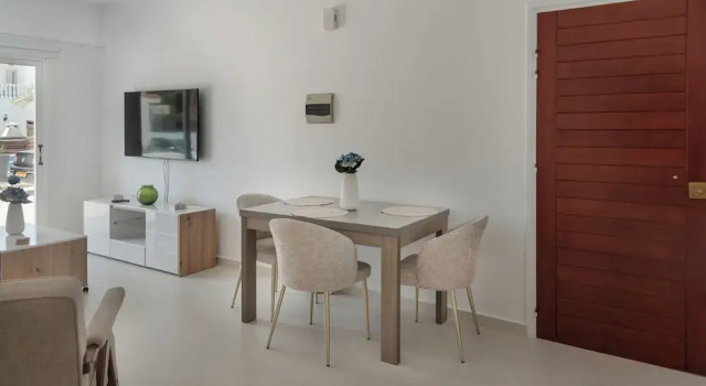 Апартаменты Luxury Phaedrus Living Olga Residence