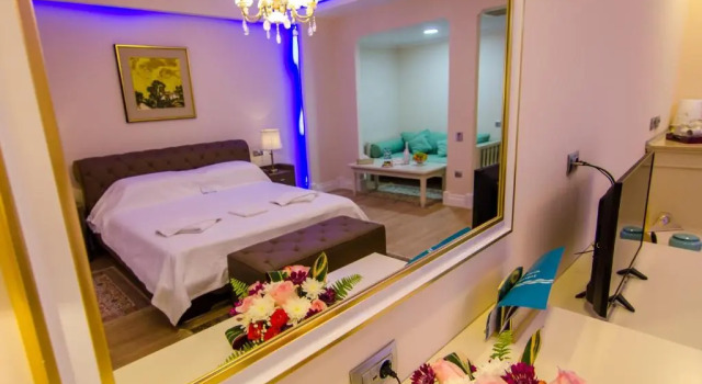 Полулюкс с частичным видом на море Phoenicia Royal