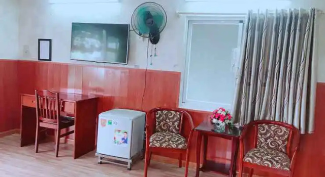 Ha Bao Chau 1 Hotel