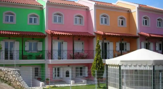 Dogis Resort
