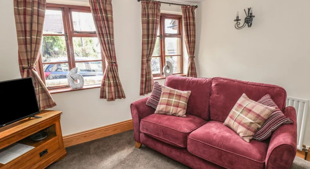 Post Office Cottage, Varaa Lomakoti Endon Staffordshire