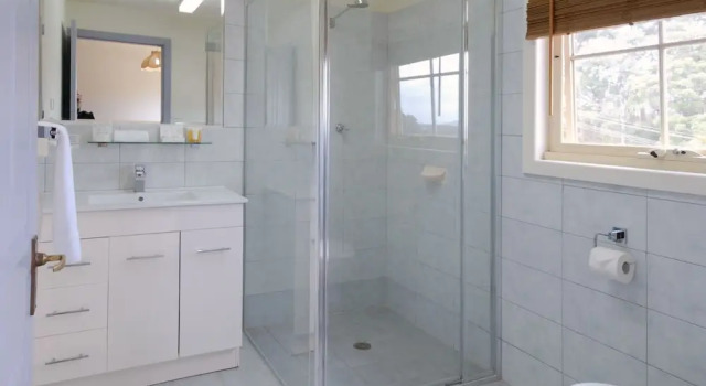 Номер Standard с балконом и с видом на реку Riverview Boutique Motel