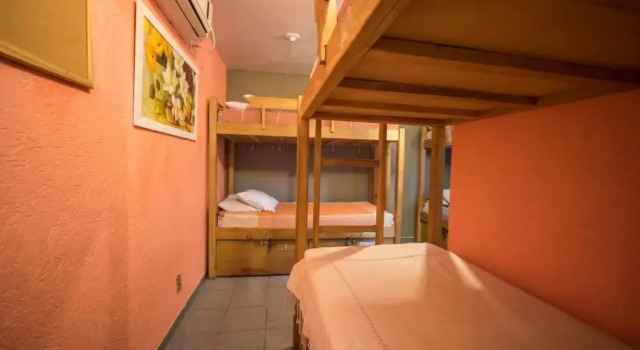 Кровать в общем номере (женский номер) Tupiniquim Hostel Rio de Janeiro