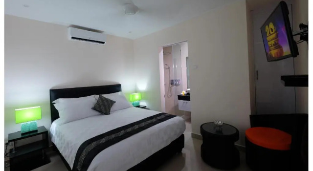 Villa Lestari Legian, Rezervovat Vila Chaty v Bali, Chalupa