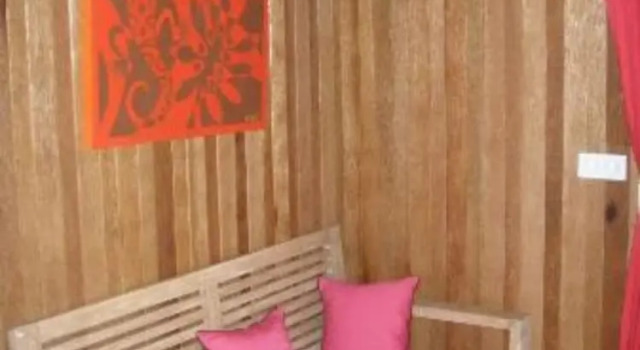 Pension La Perruche Rouge
