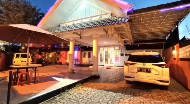 De Mawar Hotel