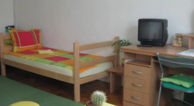 Cricket Hostel, Забронировать Хостел Хостелы Белграда, рядом с Храм Святого Саввы, Хостел