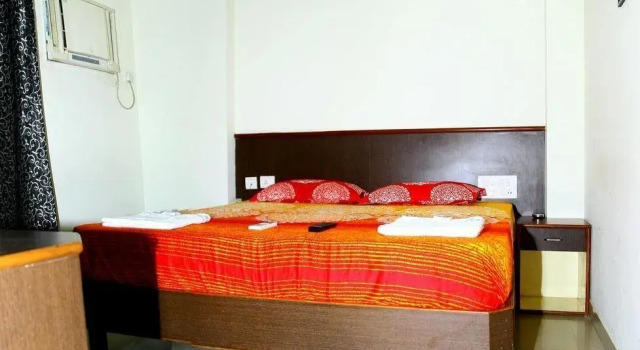 Hotel Laxmi Mahal, Rezervovat Hotel Mangalúru Bangalore