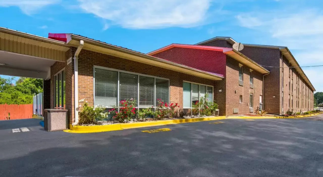 Wingate by Wyndham Columbia/Fort Jackson, Забронировать Отель Дентсвилл Южная Каролина