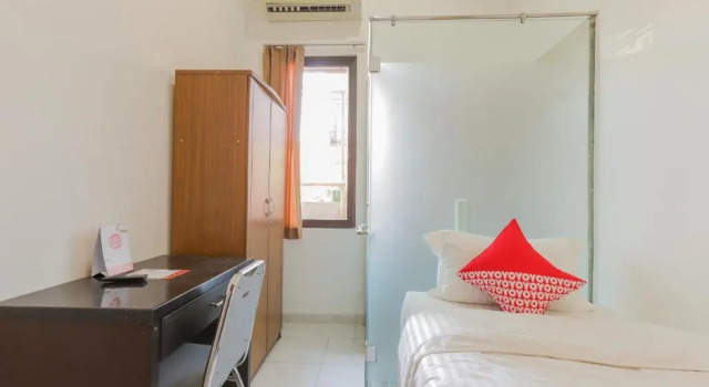 Camera Standard SUPER OYO 866 Idola Residence