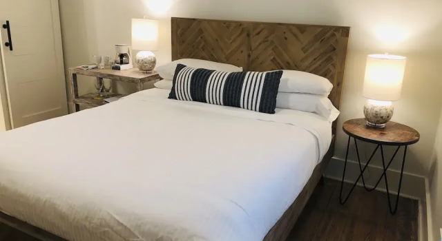Farmstead Round Top, Réserver Hôtel Round Top Texas