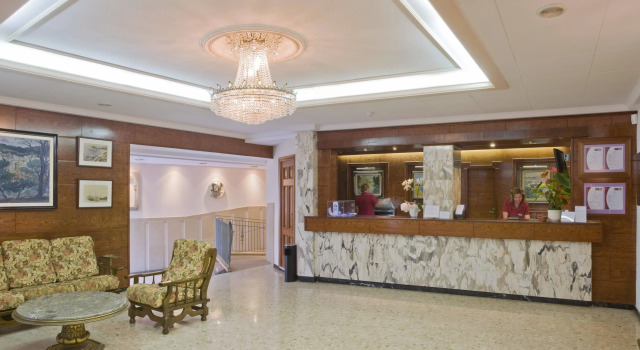 Hotel GHT Neptuno Tossa & Venus SPA