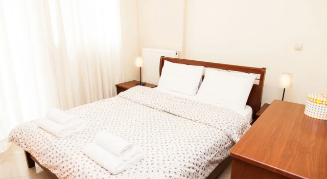 Апартаменты с 2 комнатами с балконом Spacious Apartment in Neos Kosmos