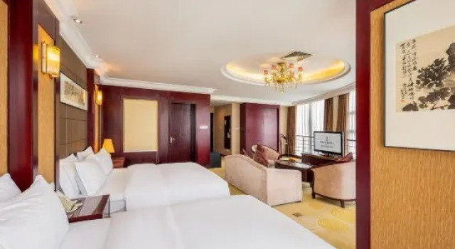 Люкс News Rezen Hotel