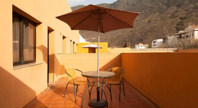 Apt Aguedita 3 dorm terraza y vistas al mar y la montaña, Prenota Appartamento Frontera El Hierro