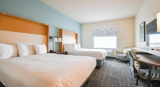 Четырёхместный номер Premium Holiday Inn San Antonio North Stone Oak Area by IHG-Newly Renovated