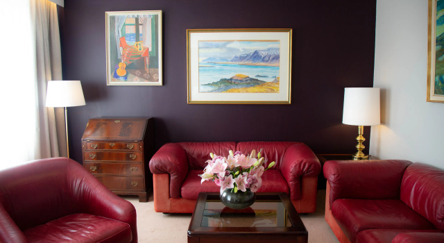Отель Holt - The Art Hotel