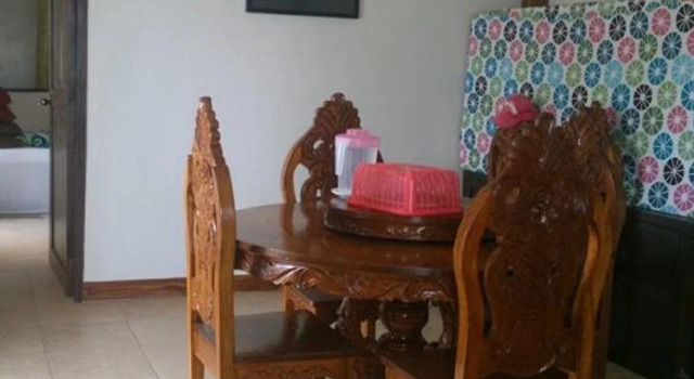 Double Diamond Inn Guest House
