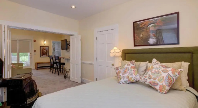 Двухместный люкс Deluxe Mira Monte Inn & Suites