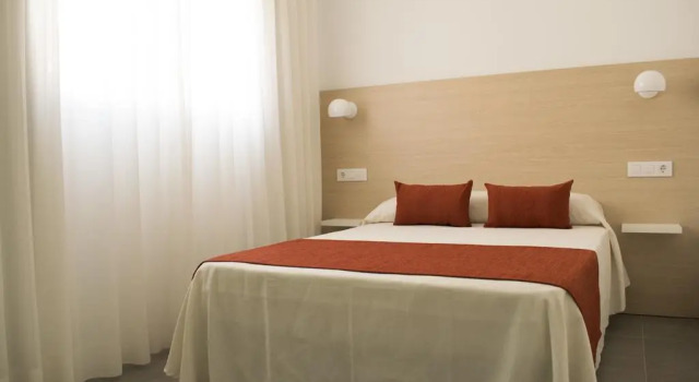 Hostal La Isla, Забронировать Хостел Карбонерас Коста-де-Альмерия, рядом с Castillo de San Andrés