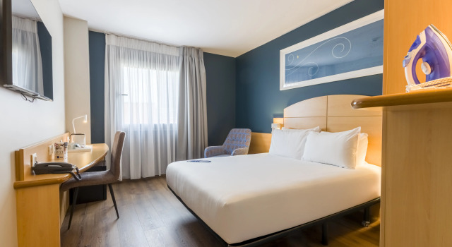 Travelodge Madrid Alcalá de Henares, Забронировать Отель Алькала-де-Энарес Провинция Мадрид