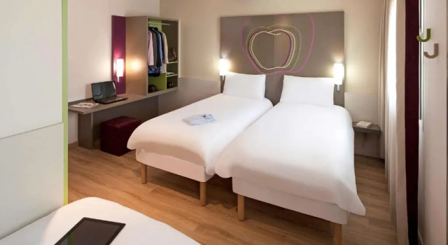Двухместный номер Standard Hotel Ibis Styles Lleida Torrefarrera