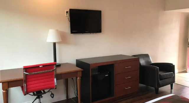 Номер Standard Ramada by Wyndham Torrance