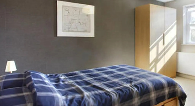 D&E Homestay, Забронировать Отель Валингфорд 