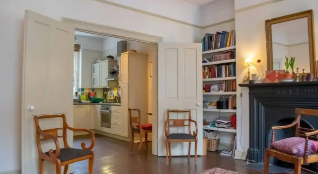 Spacious 2 Bedroom Flat Near Kings Cross And Angel, Varaa Huoneisto Asunnot kohteessa Merseyside, Huoneisto