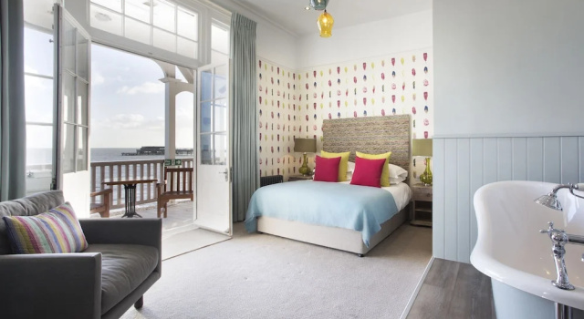 Premium Kahden hengen huone parvekkeella Royal Hotel
