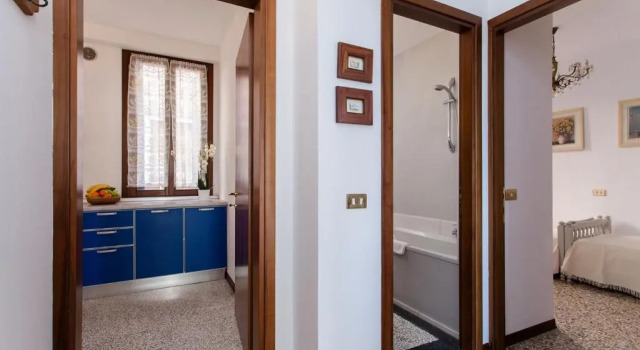 Апартаменты Deluxe Prince Apartments
