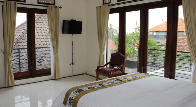 Rice Field Villa Bali, Rezerwuj Willa Hotele w Badung z parkingiem, Parking