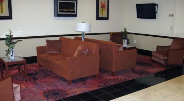 La Quinta Inn & Suites Somerset, Buchen Sie Hotel Somerset North Jersey