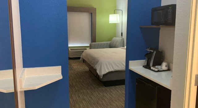 Номер Standard Holiday Inn Express McComb by IHG