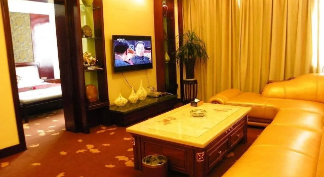 Xiamen   LaiYue ENTERTAINMENT BALCONY Hotel (Xiamen Railway Station & The MixC Branch), Book Hotel Huli 