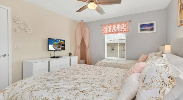 8BR Luxury Sleeps 22 w Pool & Hot Tubnear Disney