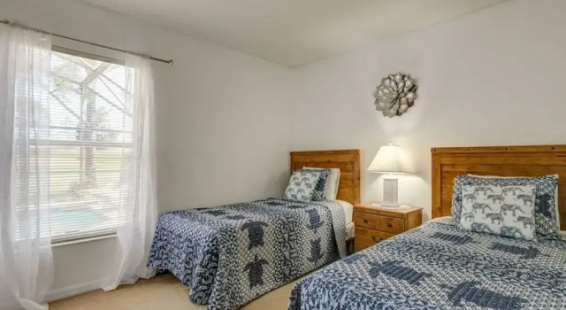 Private Pool In Gated Resort! 4 Bedroom Home by RedAwning, Забронировать Дом для отпуска Отели Lakeland - Winter Haven с парковкой, Парковка