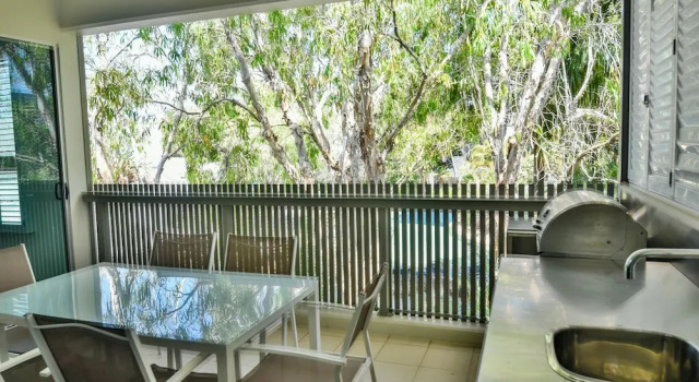 Вилла Пентхаус с балконом East On Byron Bay Apartments