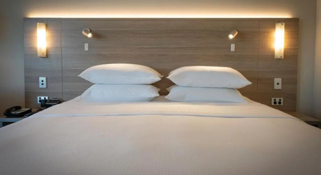 Двухместный номер гостевой DoubleTree by Hilton Cairns