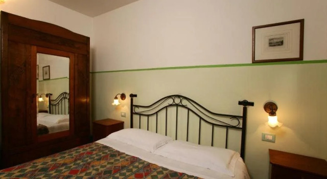 Le Camere Di Paolino, Забронировать Отель Отели в центре Манчано, в центре
