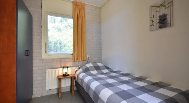 Fireplace Bungalow in Family Park