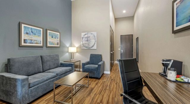 Четырёхместный люкс Best Western Plus Pflugerville Inn & Suites