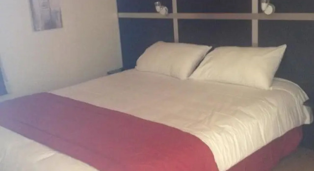 Fasthotel Toulouse Muret, Rezerwuj Hotel Hotele w Muret z parkingiem, Parking