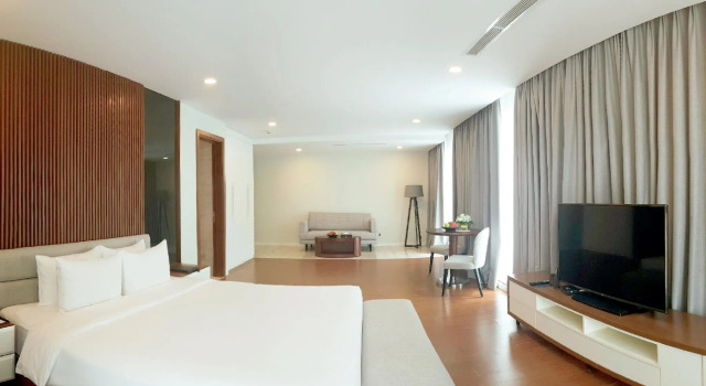 Amena Residences & Suites Managed by Melia, Забронировать Отель Район 1 Хошимин, рядом с Ben Thanh Street Food Market