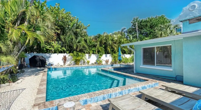 New Rental The Haven Unit 2 Heated Pool 2 Bedroom Home by Redawning