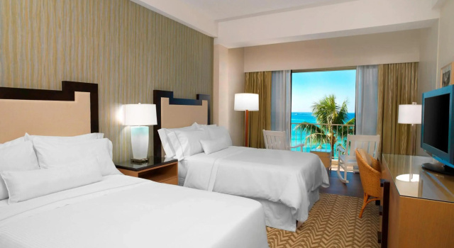 Moana Surfrider, A Westin Resort & Spa, Waikiki Beach