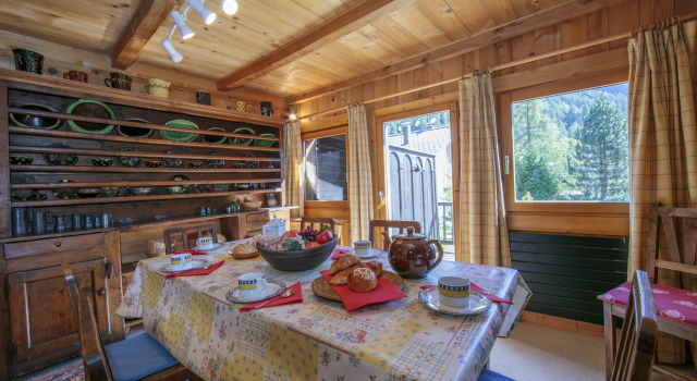Chalet Du Croz 1er, Забронировать Шале Виллы Овернь-Рона-Альпы, Вилла