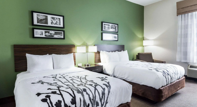 Четырёхместный номер Standard Sleep Inn & Suites Smithfield near I-95