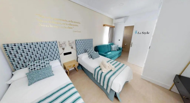 Трёхместный номер Standard Hostal Boutique La Española