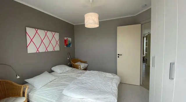 Penthouse in Koksijde With Stunning Sea View, Prenota Hotel Hotel a Flanders con parcheggio, Parcheggio